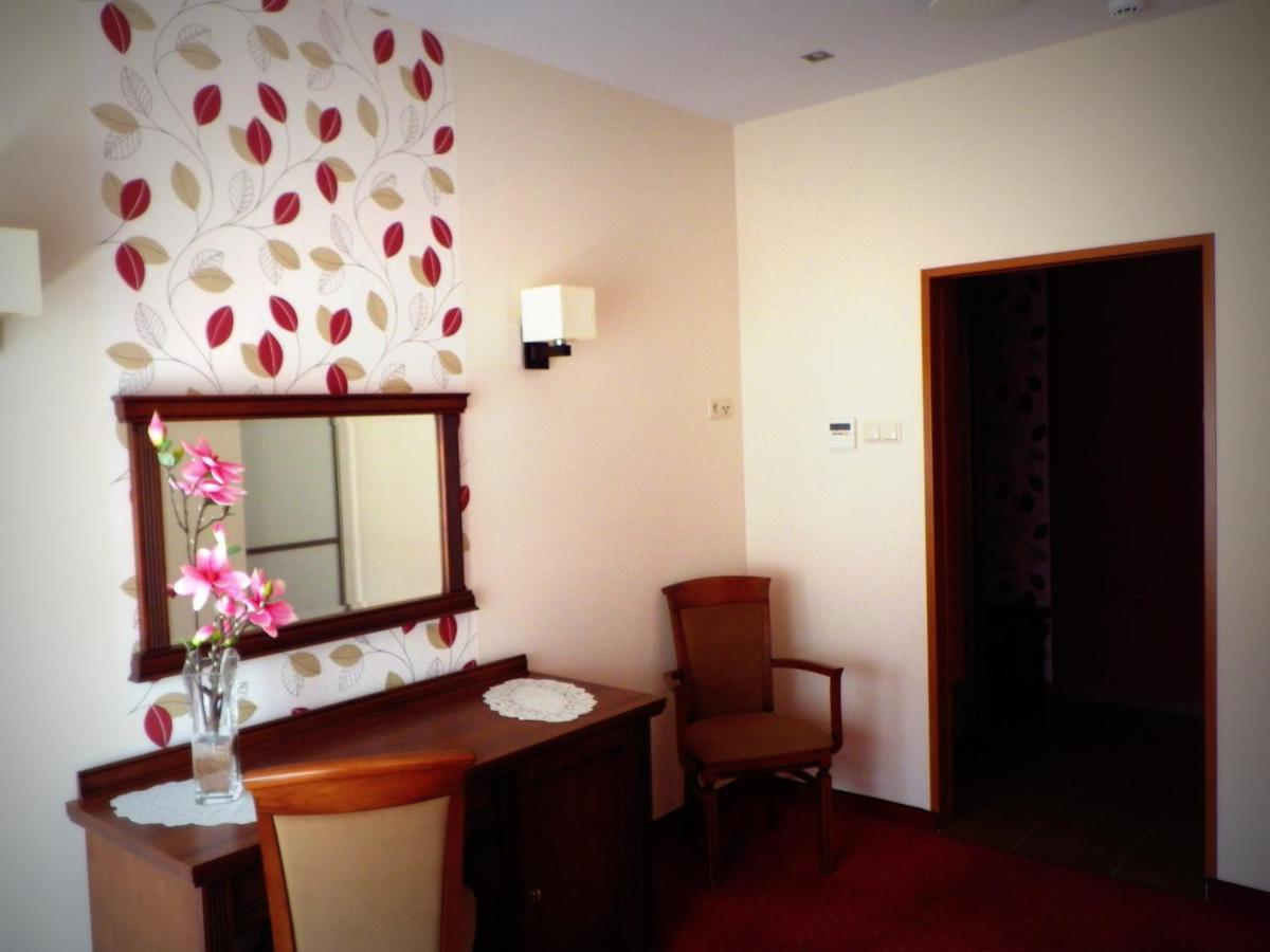 Apartamenty Przy Glownym Deptaku Wisla Ruang foto